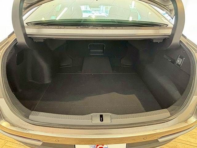 TOYOTA CROWN CROSSOVER 2023