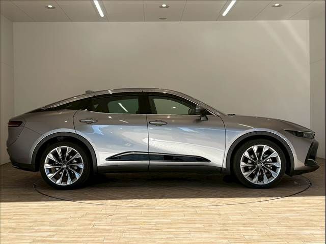 TOYOTA CROWN CROSSOVER 2023