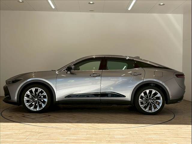 TOYOTA CROWN CROSSOVER 2023