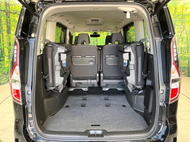 NISSAN SERENA  WG 2020