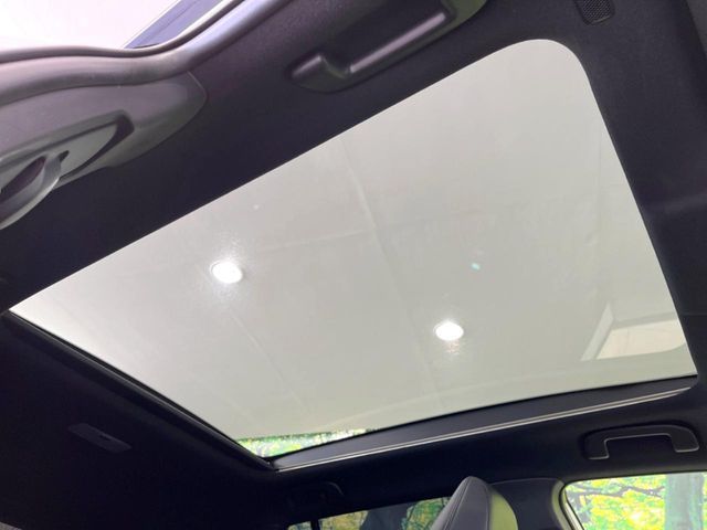 TOYOTA COROLLA CROSS HYBRID 2024