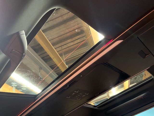 TOYOTA VELLFIRE  HYBRID 2024