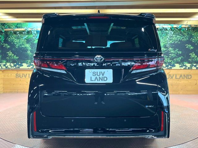 TOYOTA VELLFIRE  HYBRID 2024