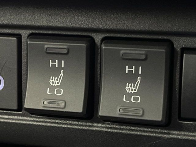 TOYOTA COROLLA CROSS HYBRID 2024