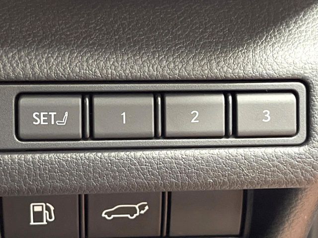 TOYOTA LEXUS LBX 2025