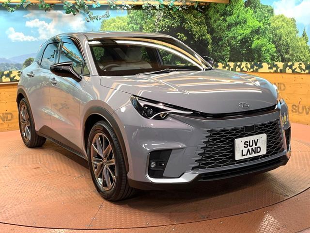 TOYOTA LEXUS LBX 2025