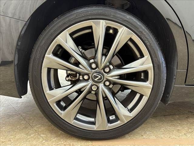 TOYOTA LEXUS ES300h 2020