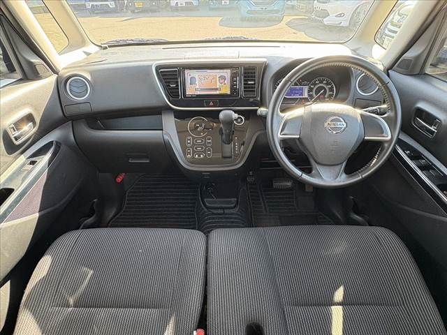 NISSAN DAYZ ROOX 2017