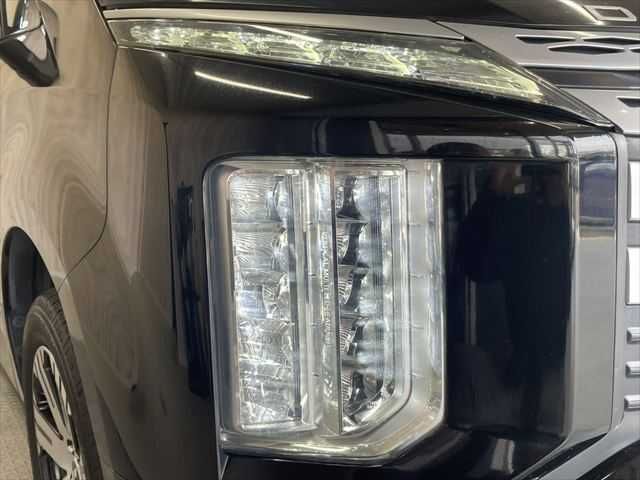 MITSUBISHI DELICA D:5 4WD 2019