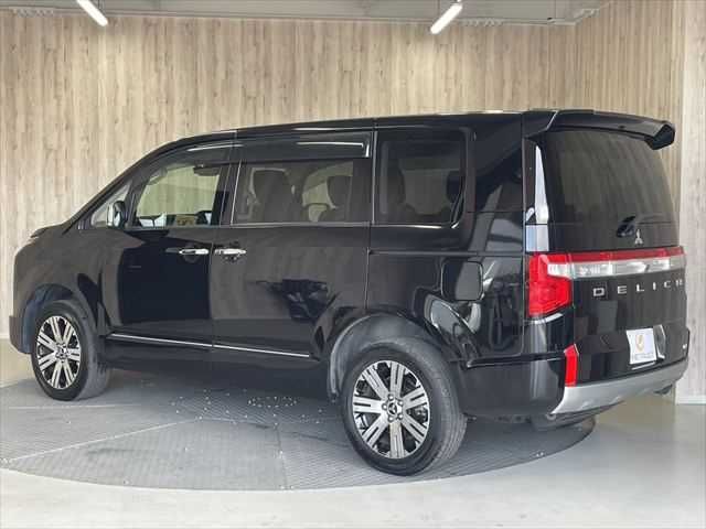 MITSUBISHI DELICA D:5 4WD 2019