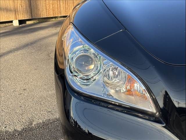 NISSAN FUGA HYBRID 2012