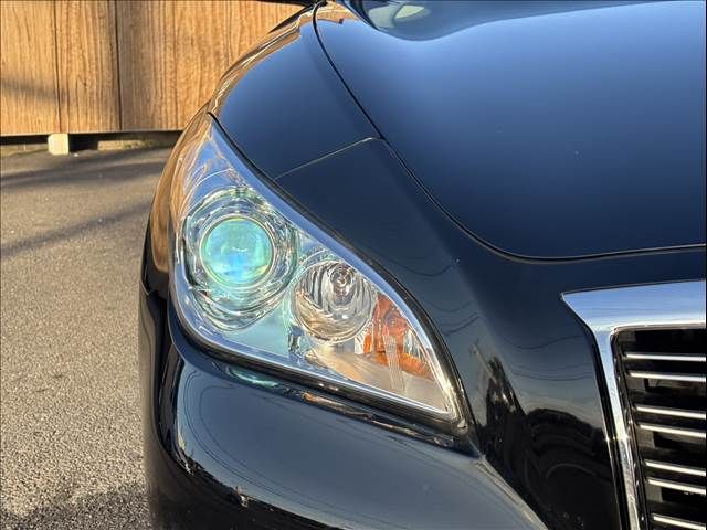 NISSAN FUGA HYBRID 2012