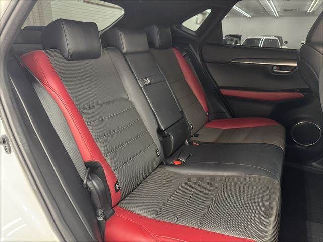 TOYOTA LEXUS NX300h 2018