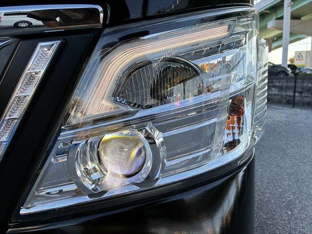 NISSAN NV350 CARAVAN 2020