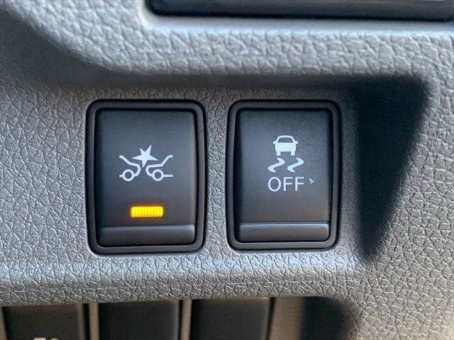 NISSAN NV350 CARAVAN 4WD 2020