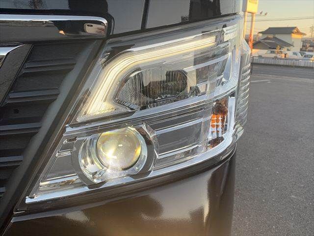 NISSAN NV350 CARAVAN 4WD 2020