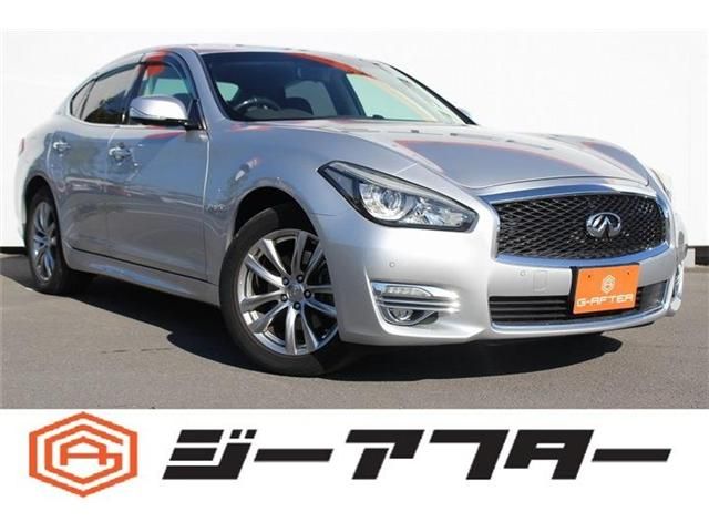 NISSAN FUGA HYBRID 2015