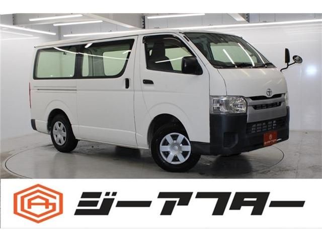 TOYOTA HIACE van 2WD 2017