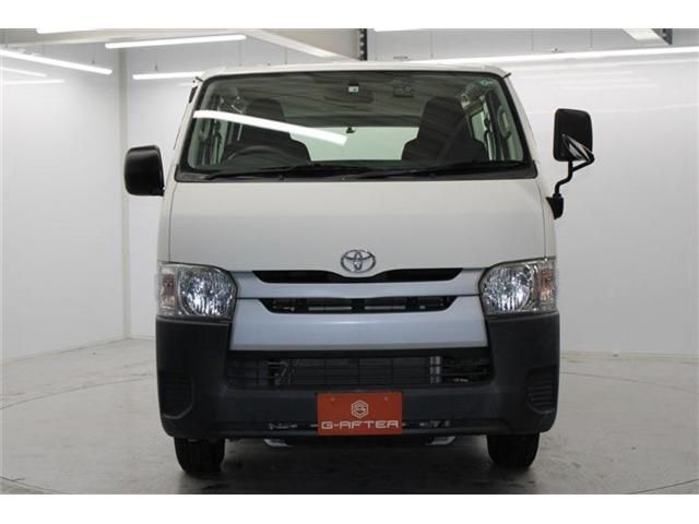 TOYOTA HIACE van 2WD 2017