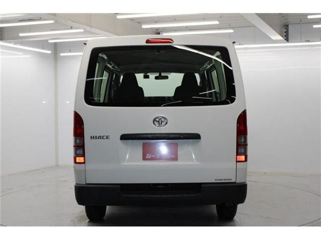 TOYOTA HIACE van 2WD 2017