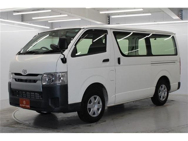 TOYOTA HIACE van 2WD 2017