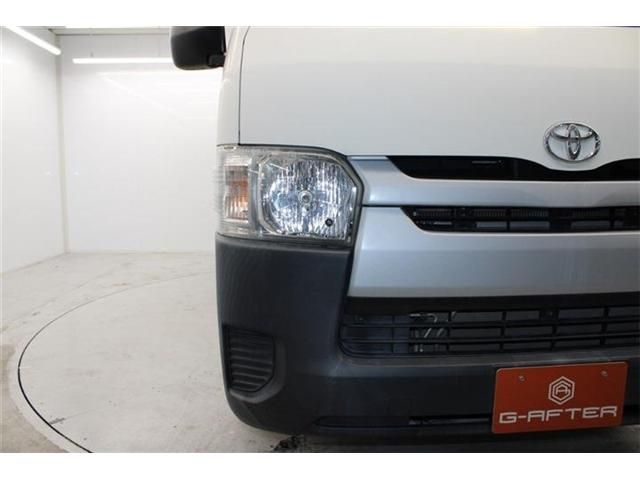 TOYOTA HIACE van 2WD 2017