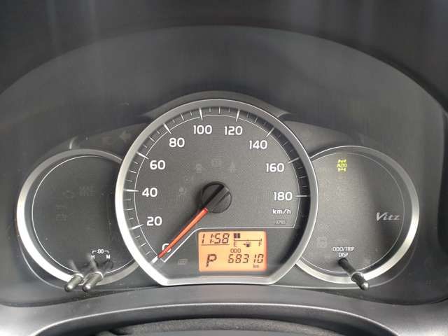 TOYOTA VITZ  4WD 2012