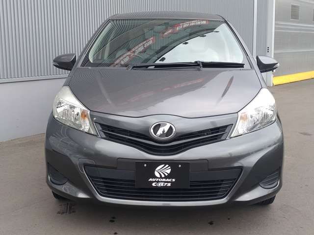 TOYOTA VITZ  4WD 2012