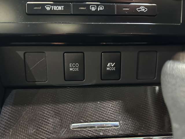 TOYOTA CAMRY HYBRID 2011