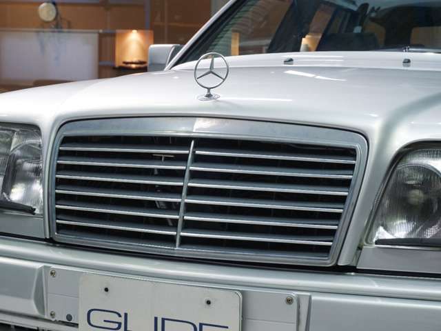 MERCEDES BENZ MERCEDES BENZ E class stationwagon 1995