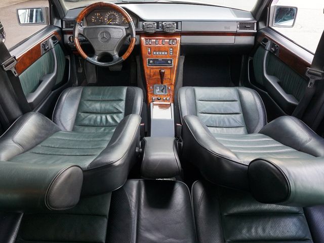 MERCEDES BENZ MERCEDES BENZ E class stationwagon 1995