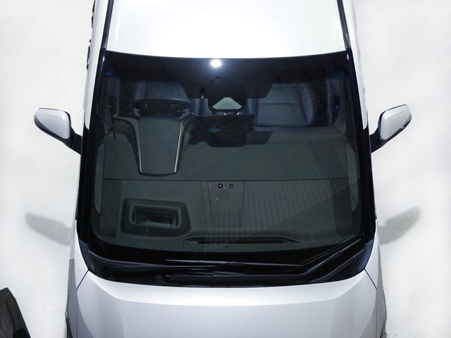 TOYOTA ???? LM500h 2024