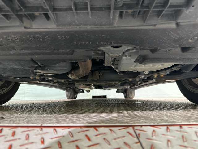 TOYOTA VELLFIRE 2011