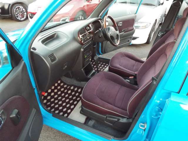 DAIHATSU MIRA GINO 1999