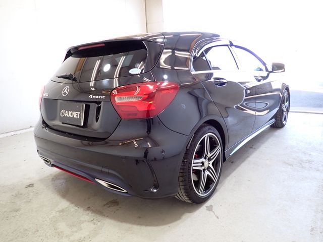 MERCEDES BENZ MERCEDES BENZ A class 2016