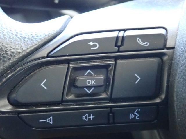 TOYOTA YARIS HYBRID 2021