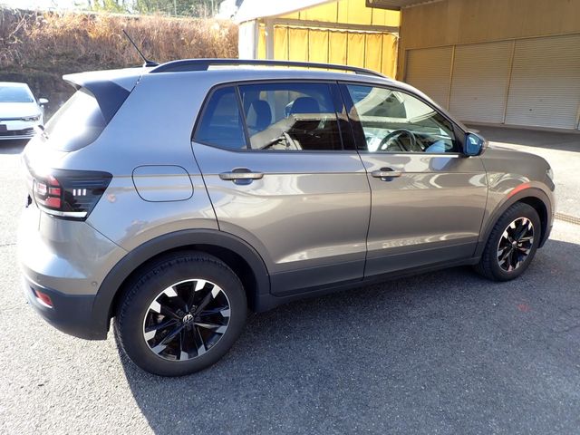 VOLKSWAGEN VOLKSWAGEN T-Cross 2021