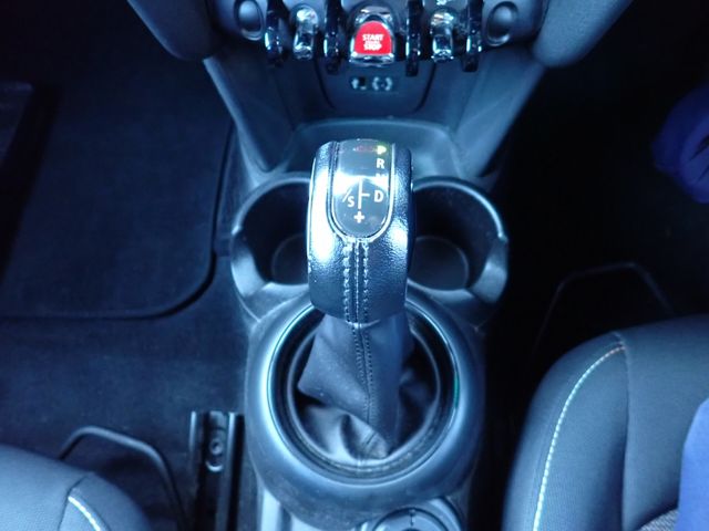 BMW BMW MINI COOPER D 5DOOR 2017