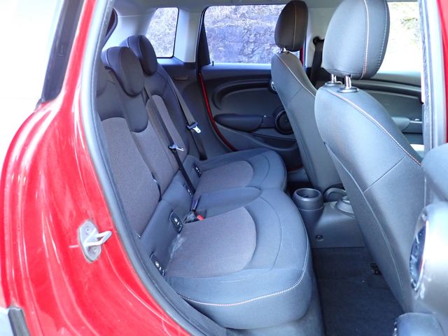 BMW BMW MINI COOPER D 5DOOR 2017