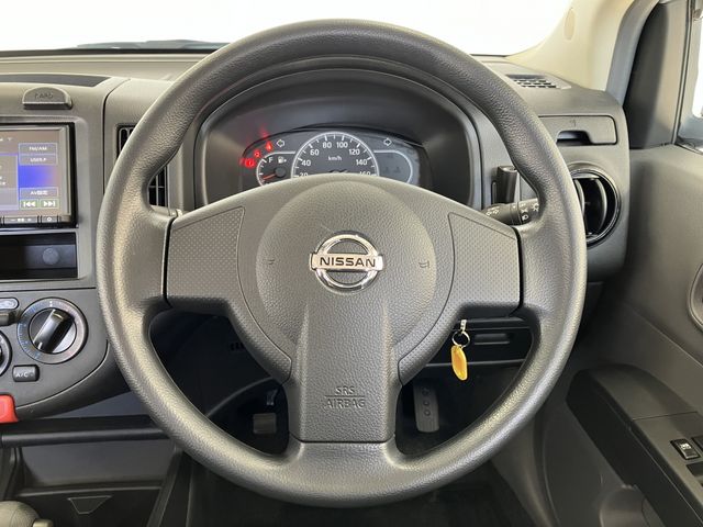 NISSAN NV150 AD 2WD 2020