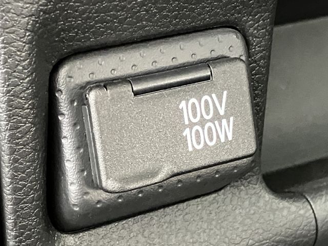 NISSAN NV150 AD 2WD 2020