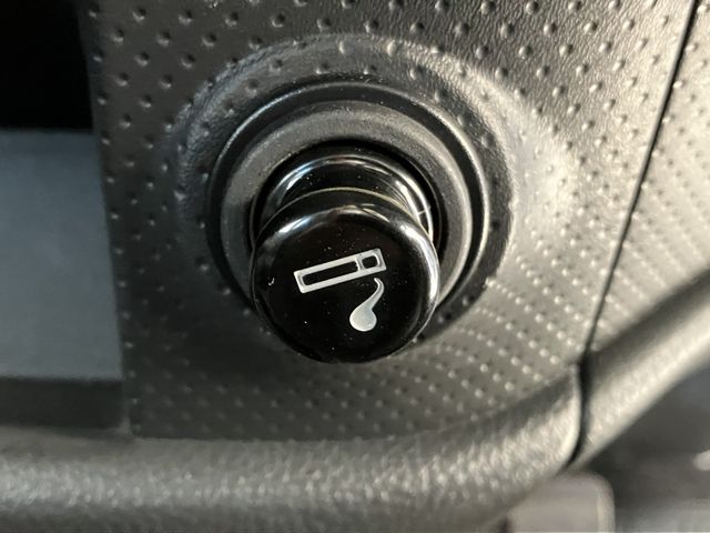 NISSAN NV150 AD 2WD 2020