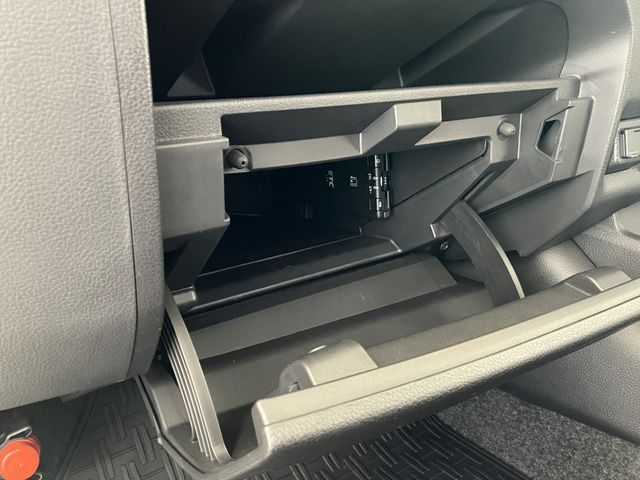 NISSAN NV150 AD 2WD 2020