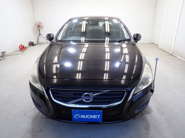 VOLVO VOLVO S60 2012