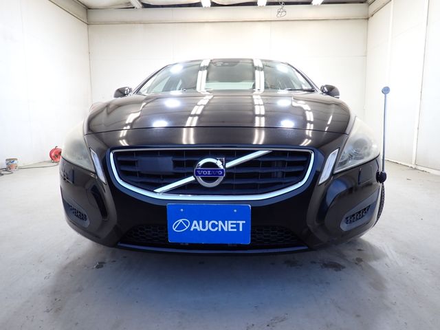 VOLVO VOLVO S60 2012