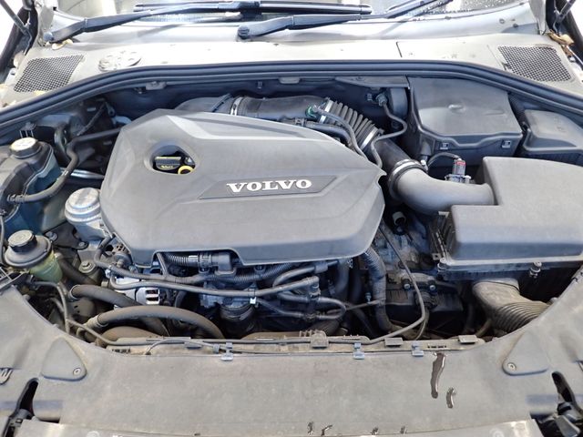 VOLVO VOLVO S60 2012