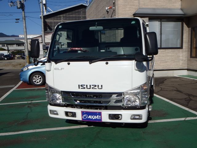ISUZU ELF 2017