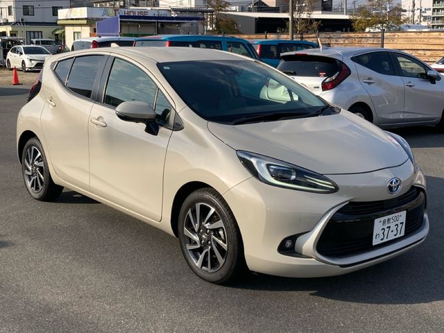 TOYOTA AQUA 2022