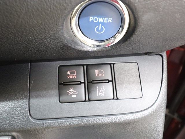 TOYOTA SIENTA HYBRID 2018