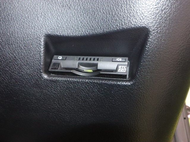 TOYOTA SIENTA HYBRID 2020